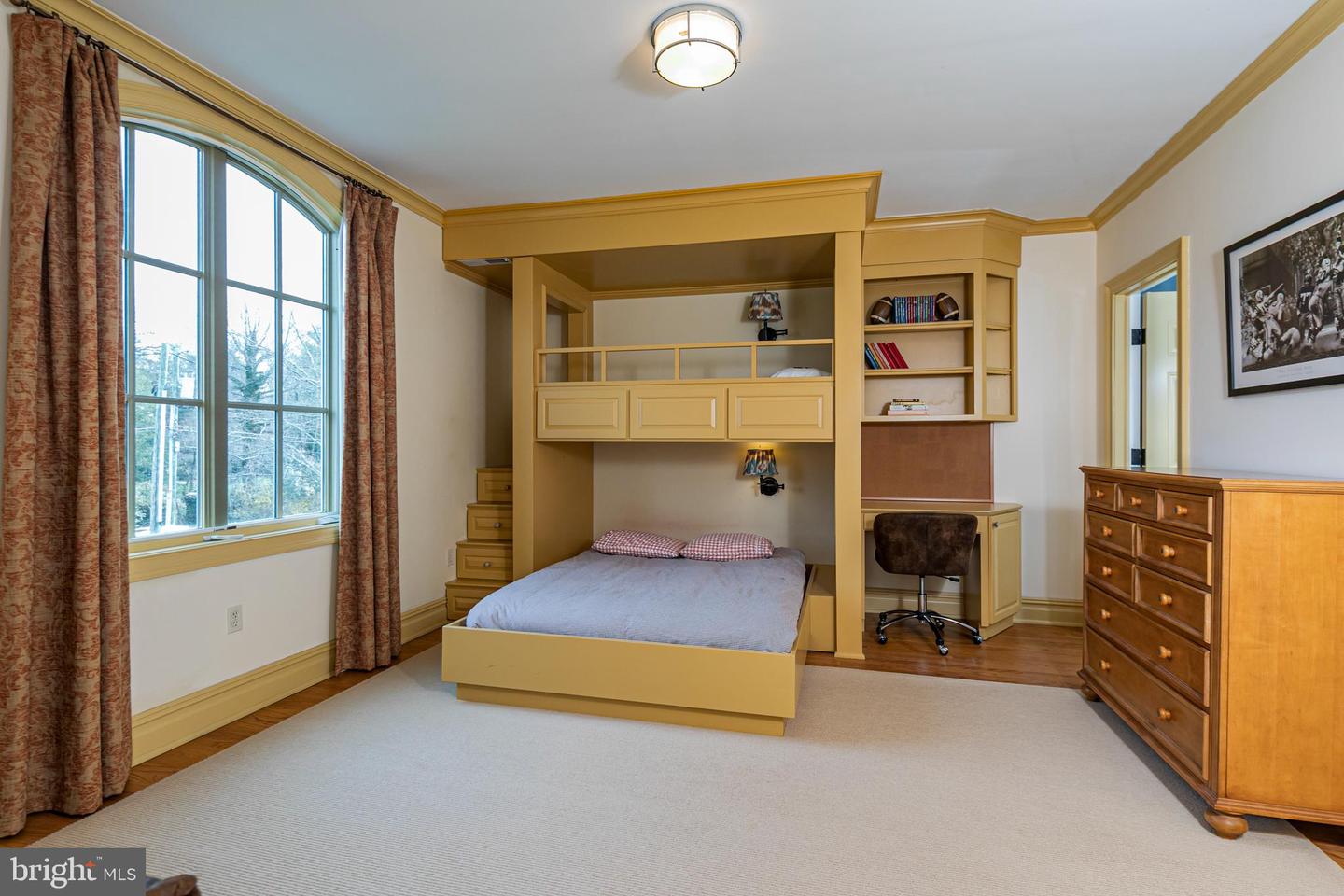 178 Library Pl Property Photo 27