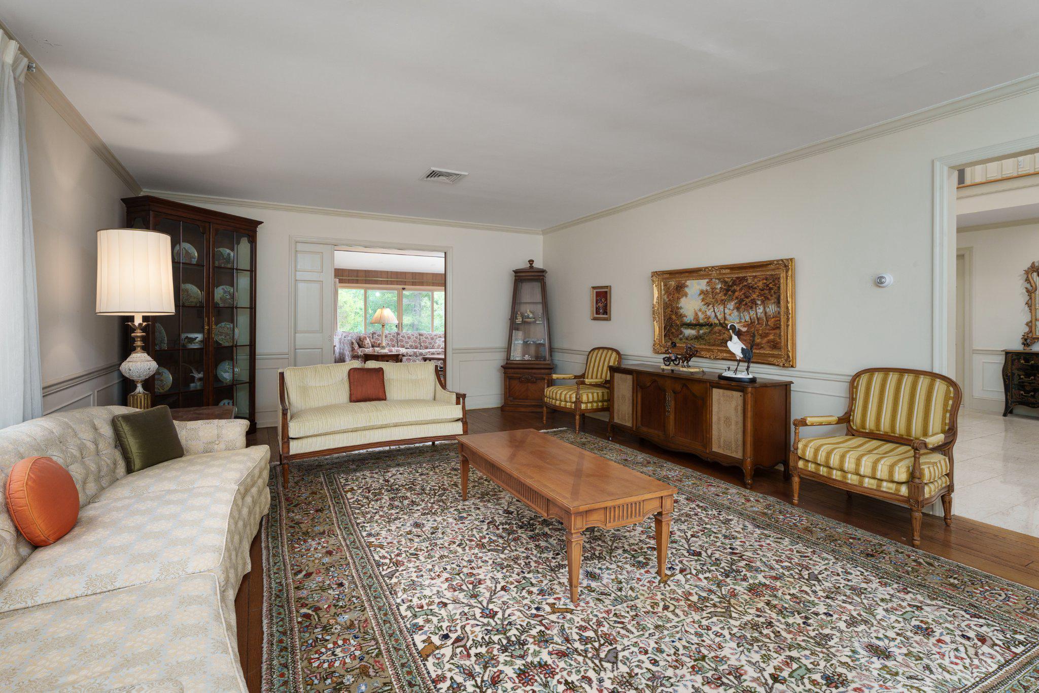 NJME2075072 Property Photo 10