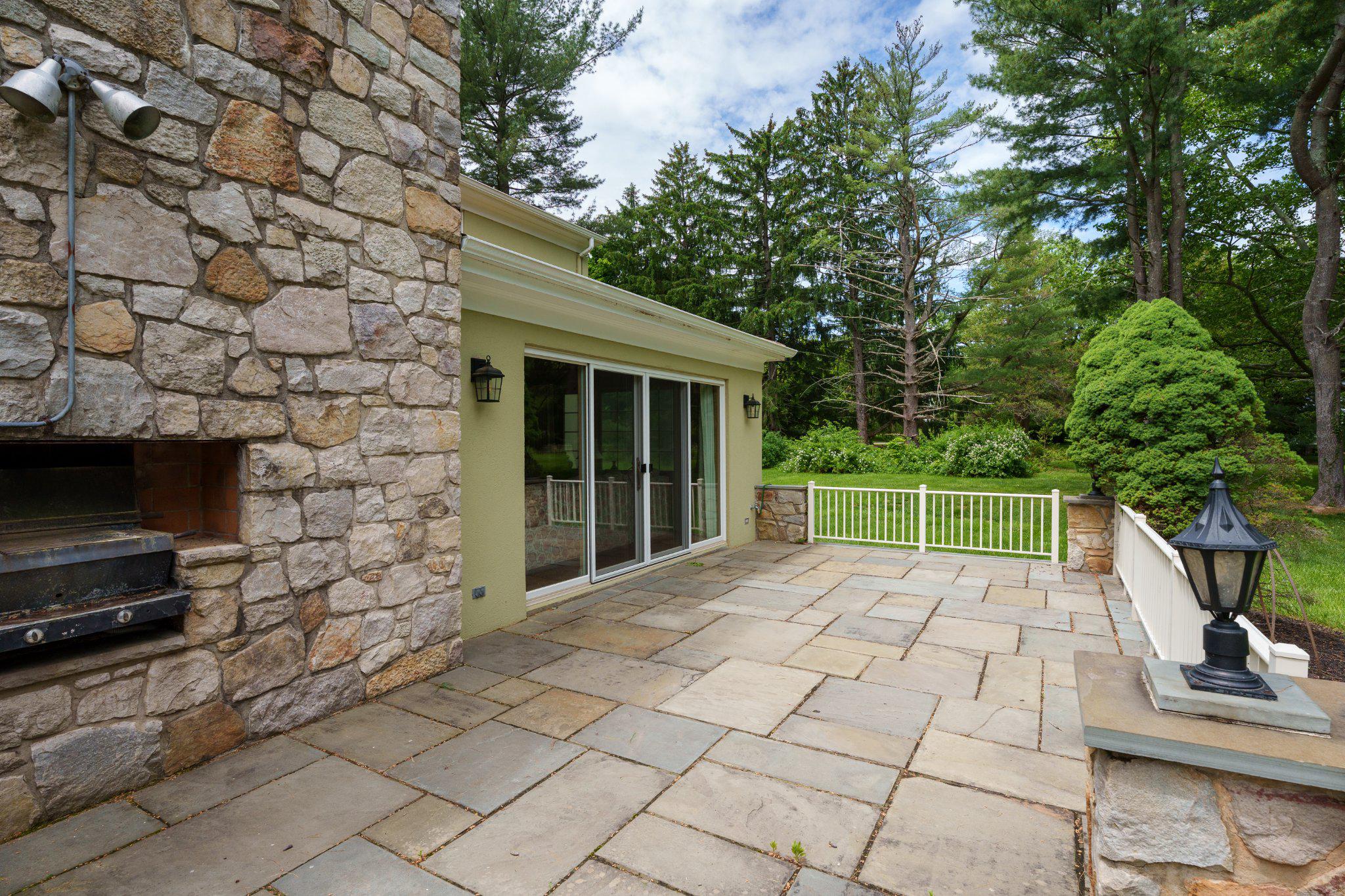 NJME2075072 Property Photo 47
