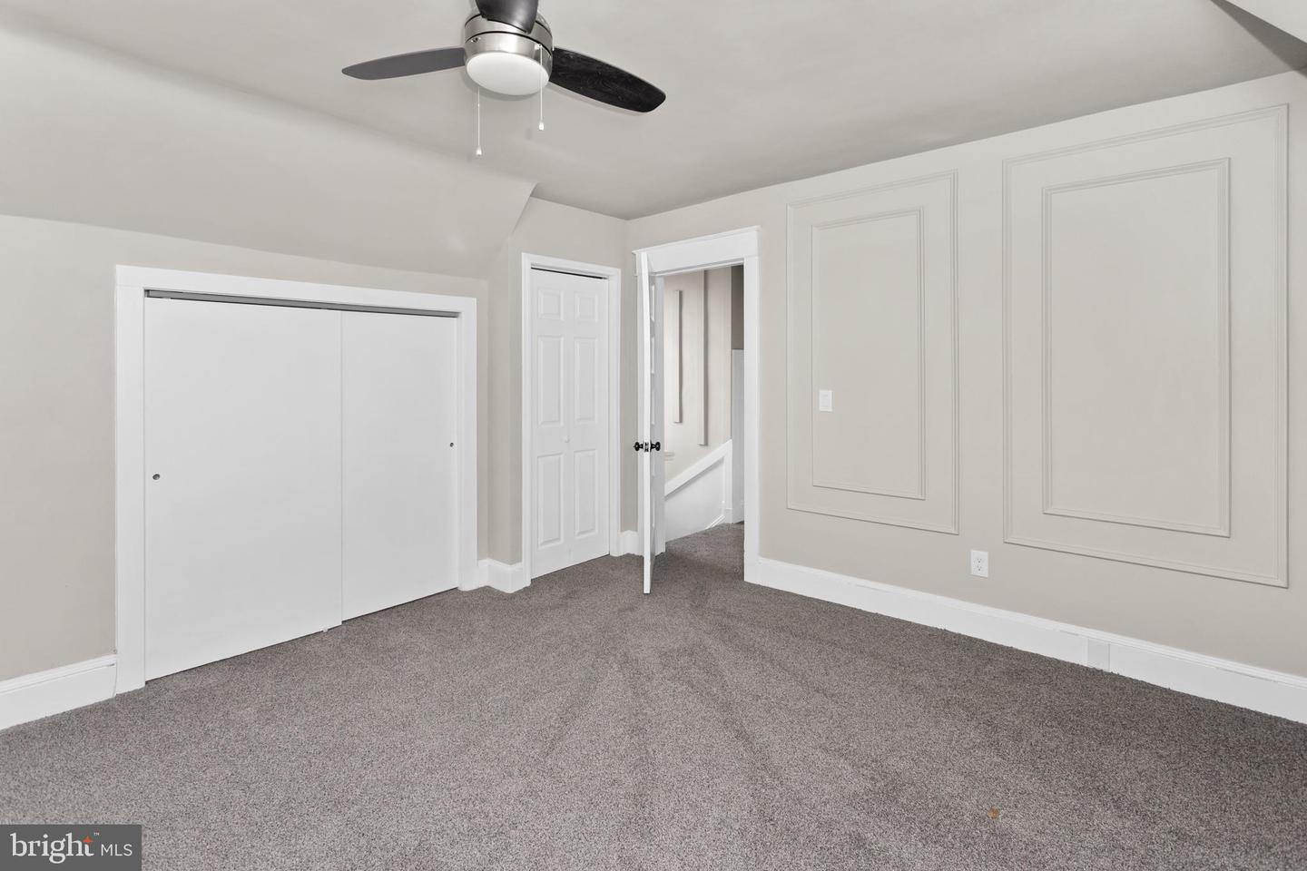 306 Berwyn Ave Property Photo 23
