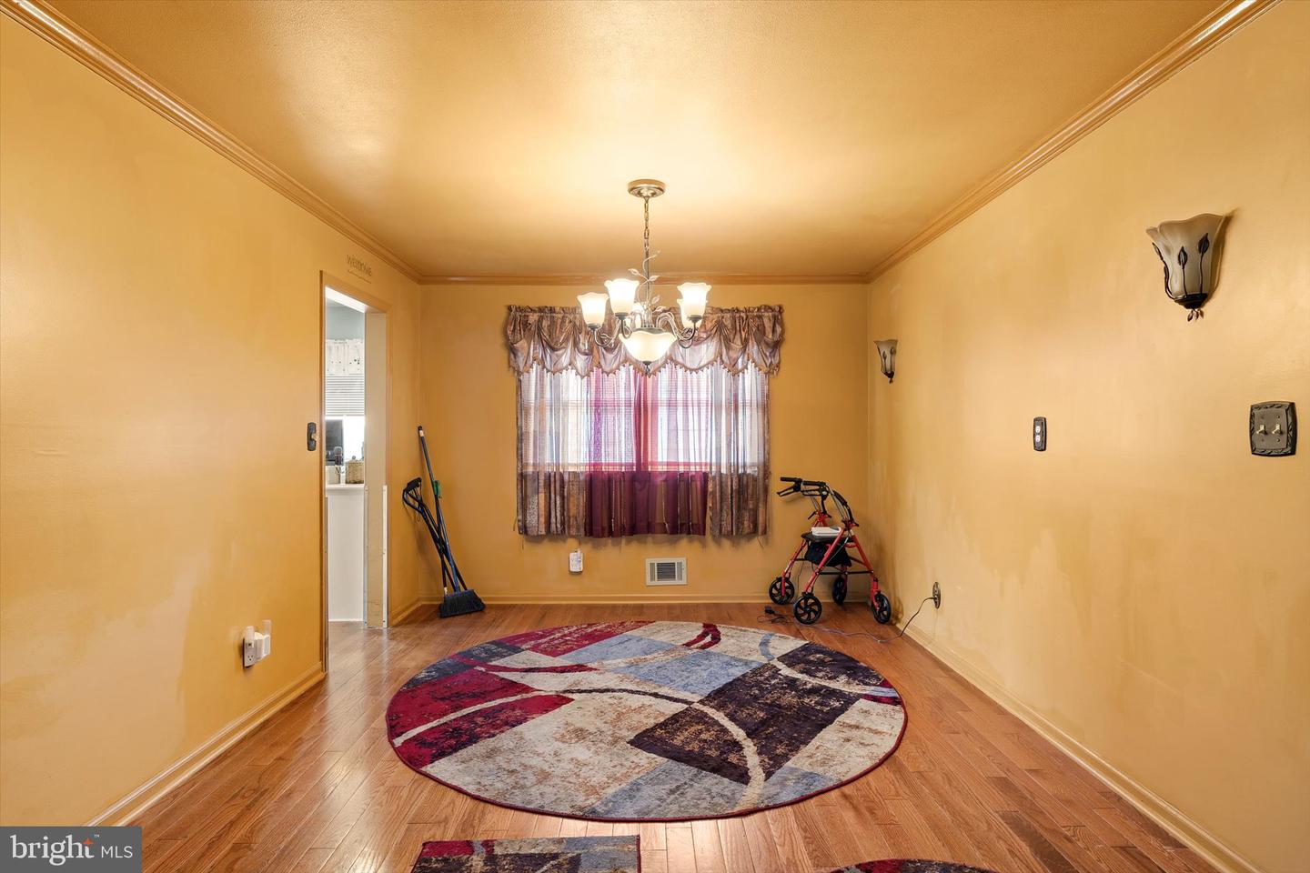 12 Sedgwick Rd Property Photo 6