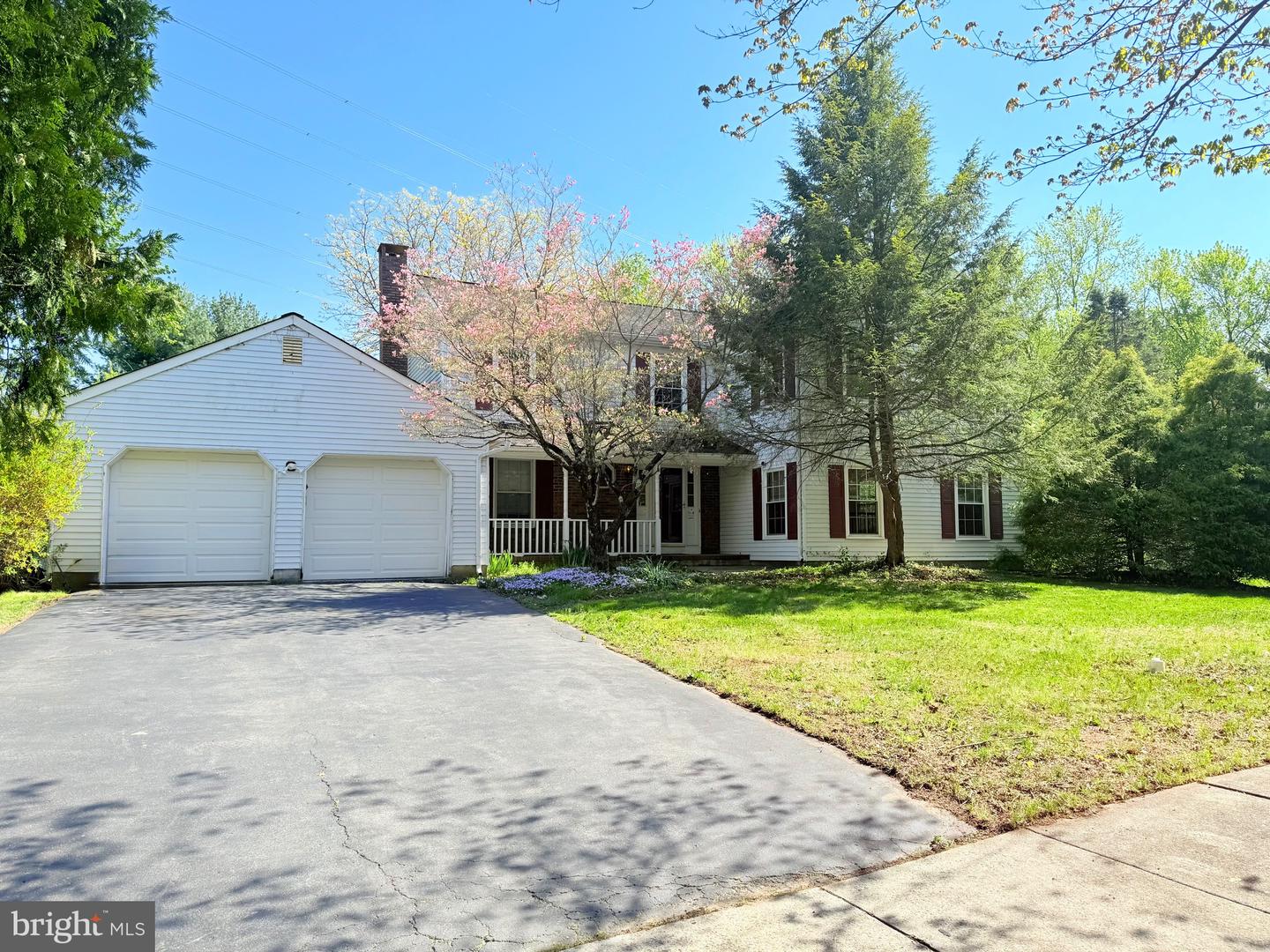 4 Cedar Ct Property Photo 1