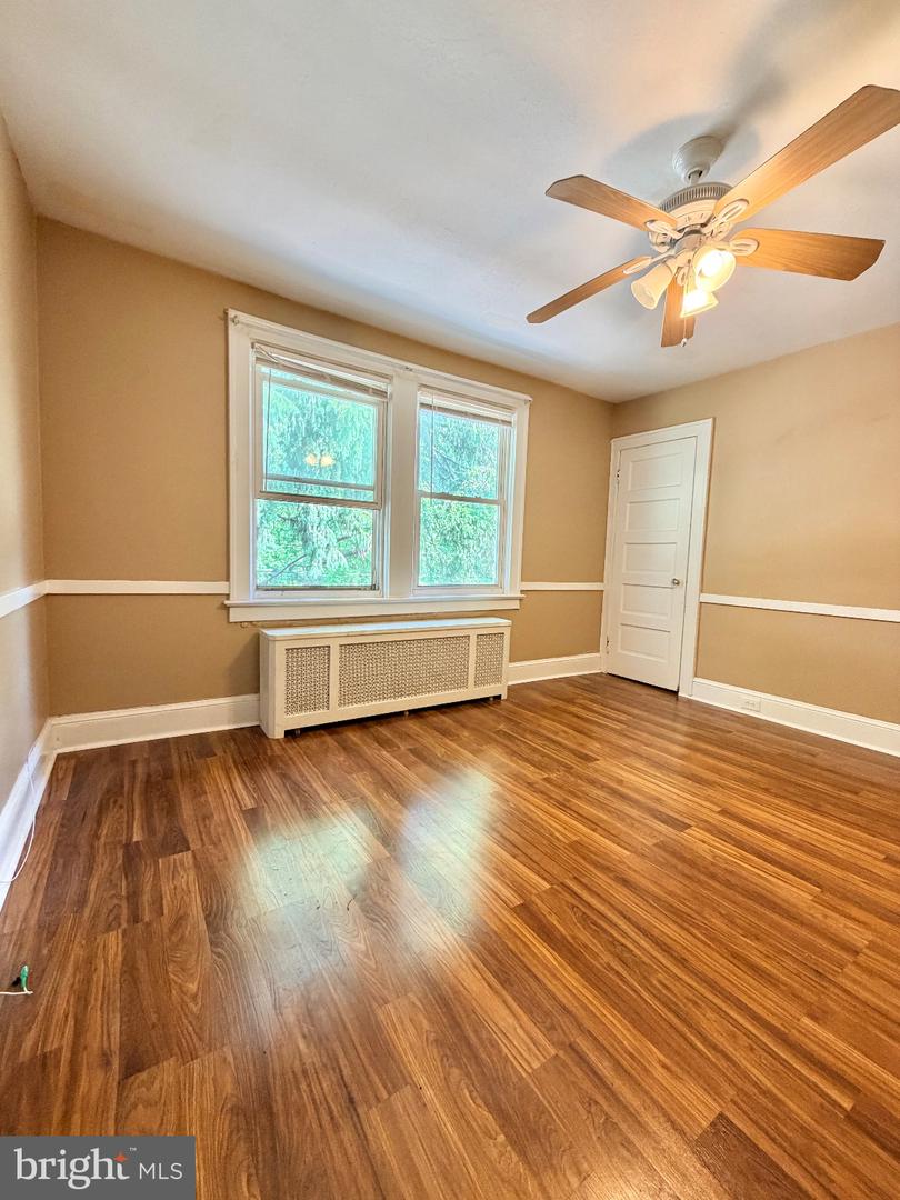 23 Carlton Ave Property Photo 12