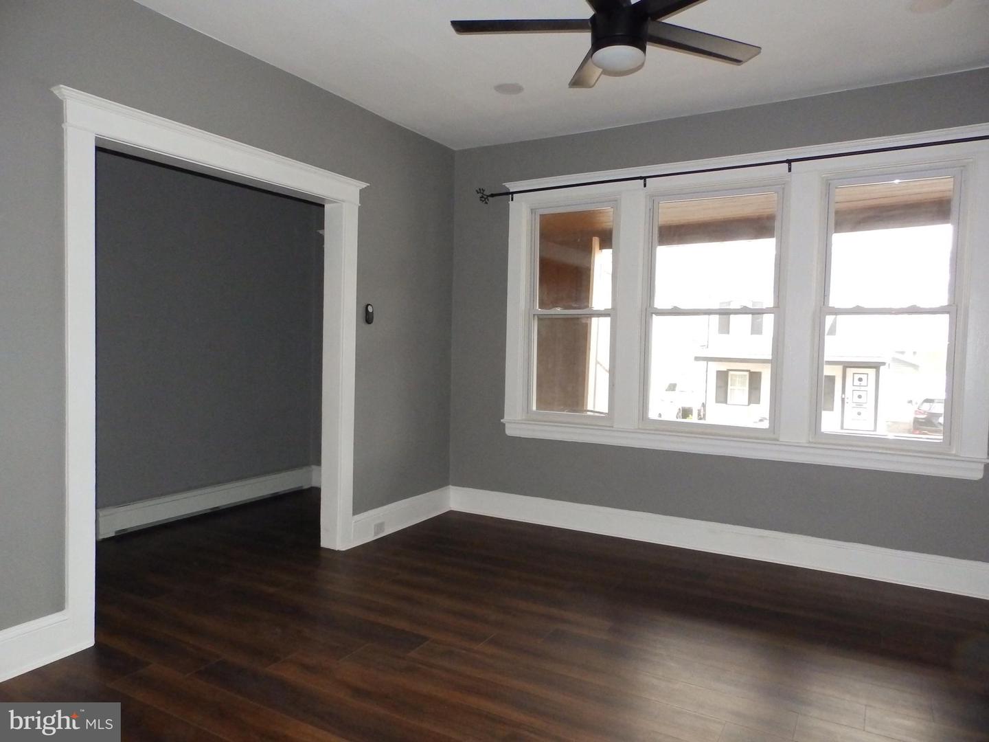 20 Lytle St #apt. 2 Property Photo 2