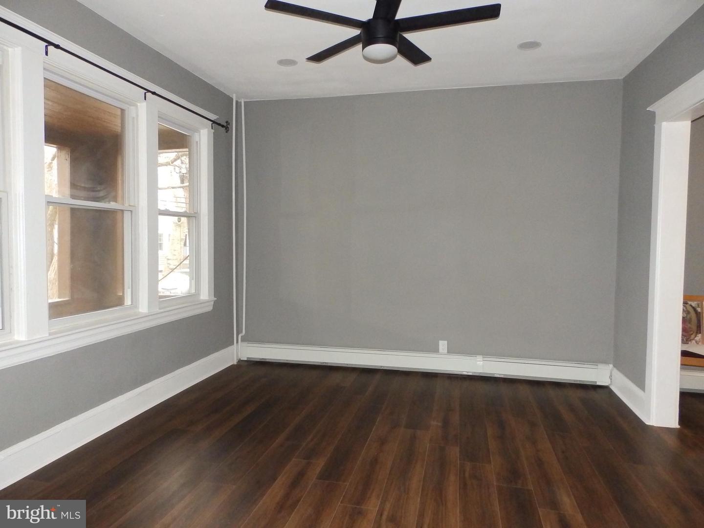 20 Lytle St #apt. 2 Property Photo 3
