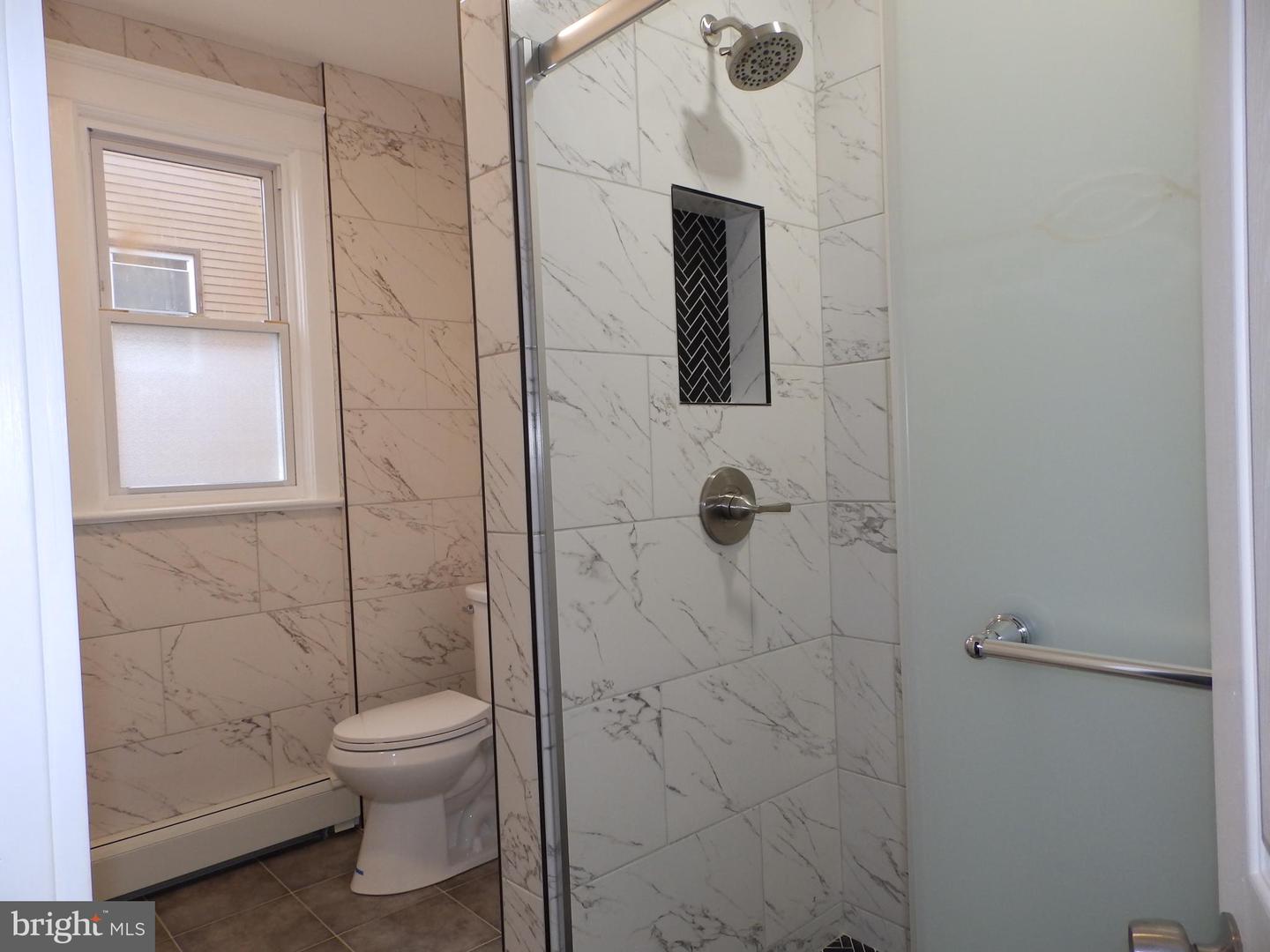 20 Lytle St #apt. 2 Property Photo 10