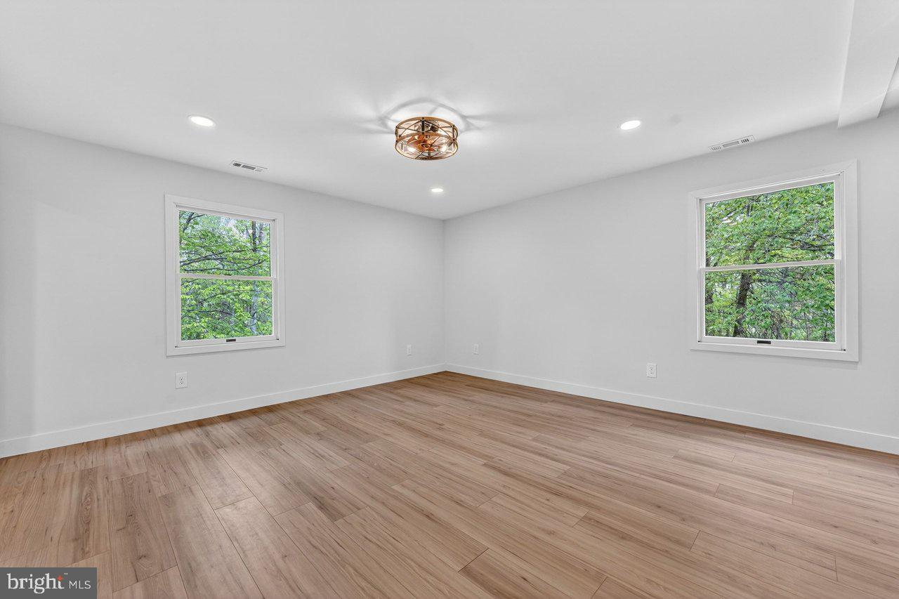144 Van Dyke Rd Property Photo 36