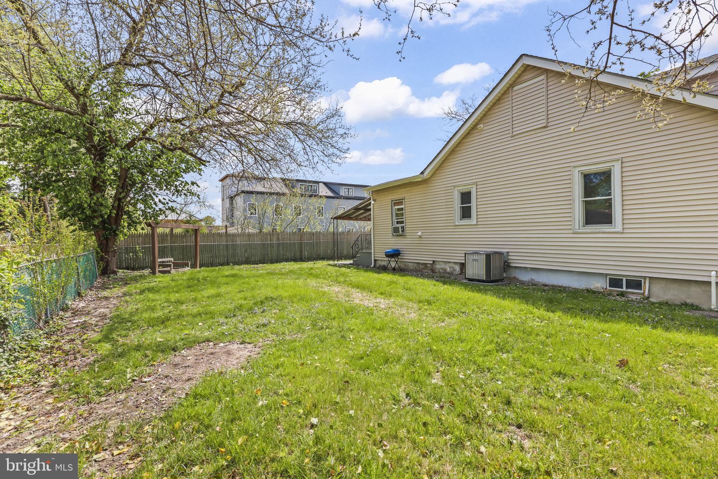 1 Sussex St Property Photo 23