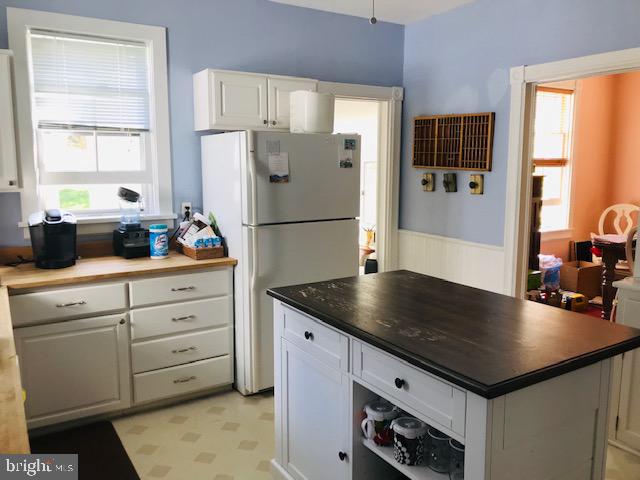 29 Lafayette St Property Photo 3