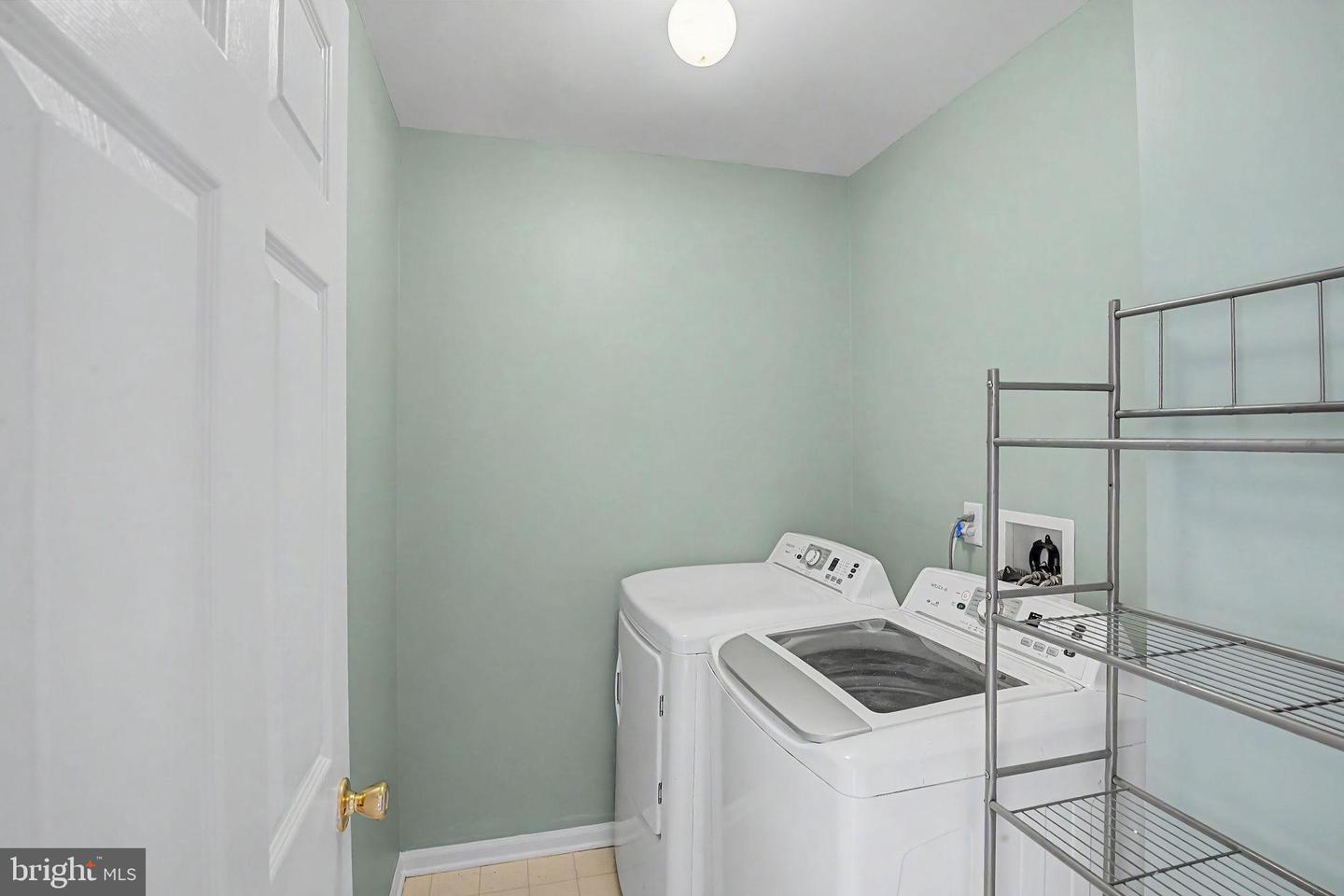 9 Shelley Cir Property Photo 20