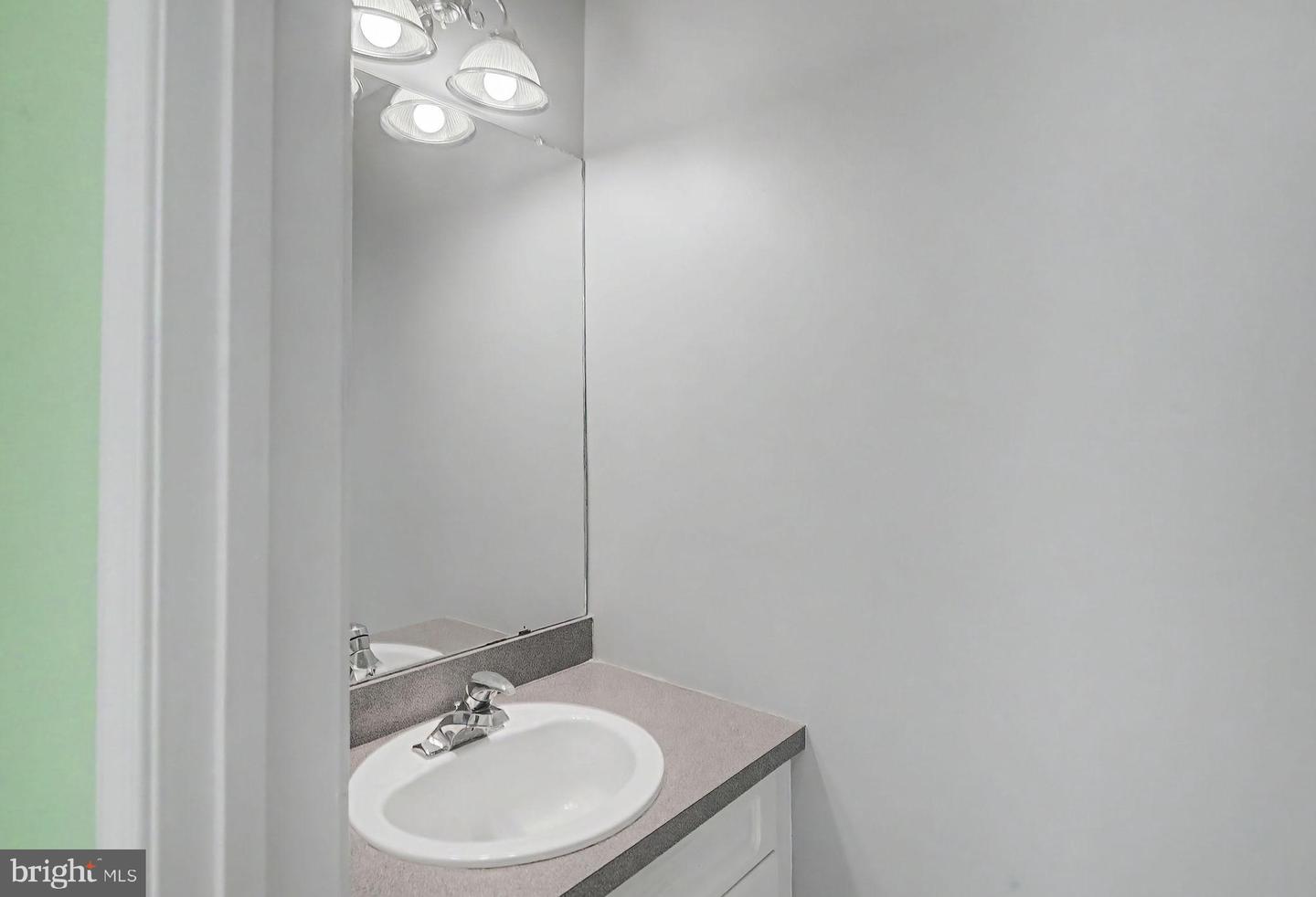 9 Shelley Cir Property Photo 21
