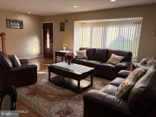 58 Probasco Rd Property Photo 3