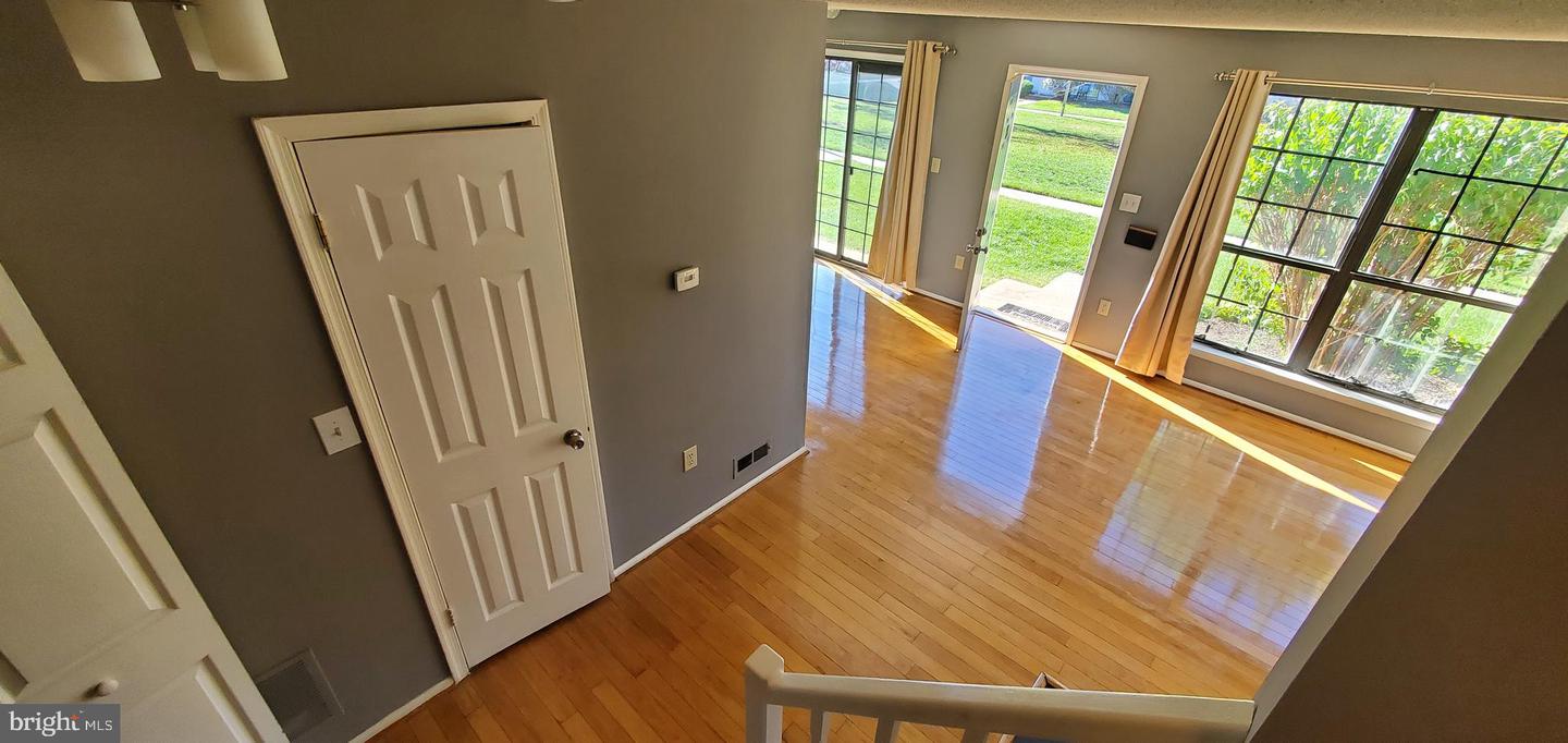 95 O'neill Ct. Property Photo 12