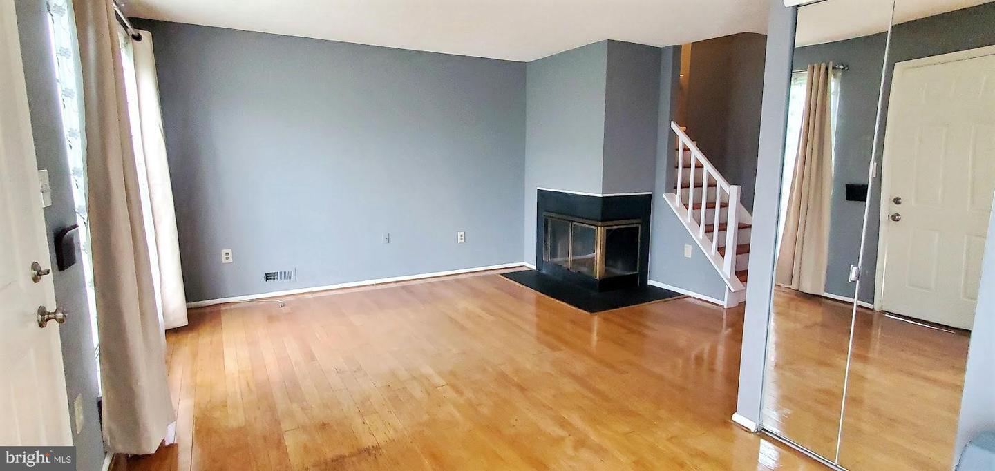 95 O'neill Ct. Property Photo 15