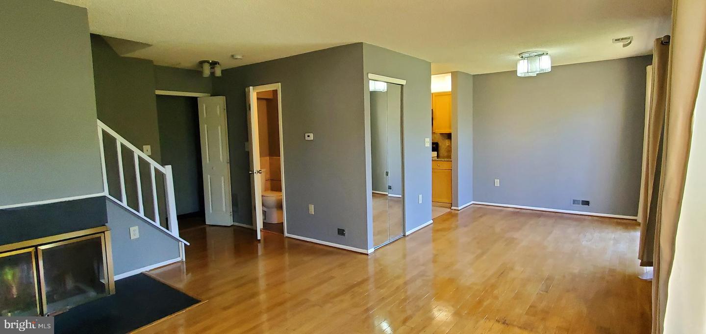 95 O'neill Ct. Property Photo 18