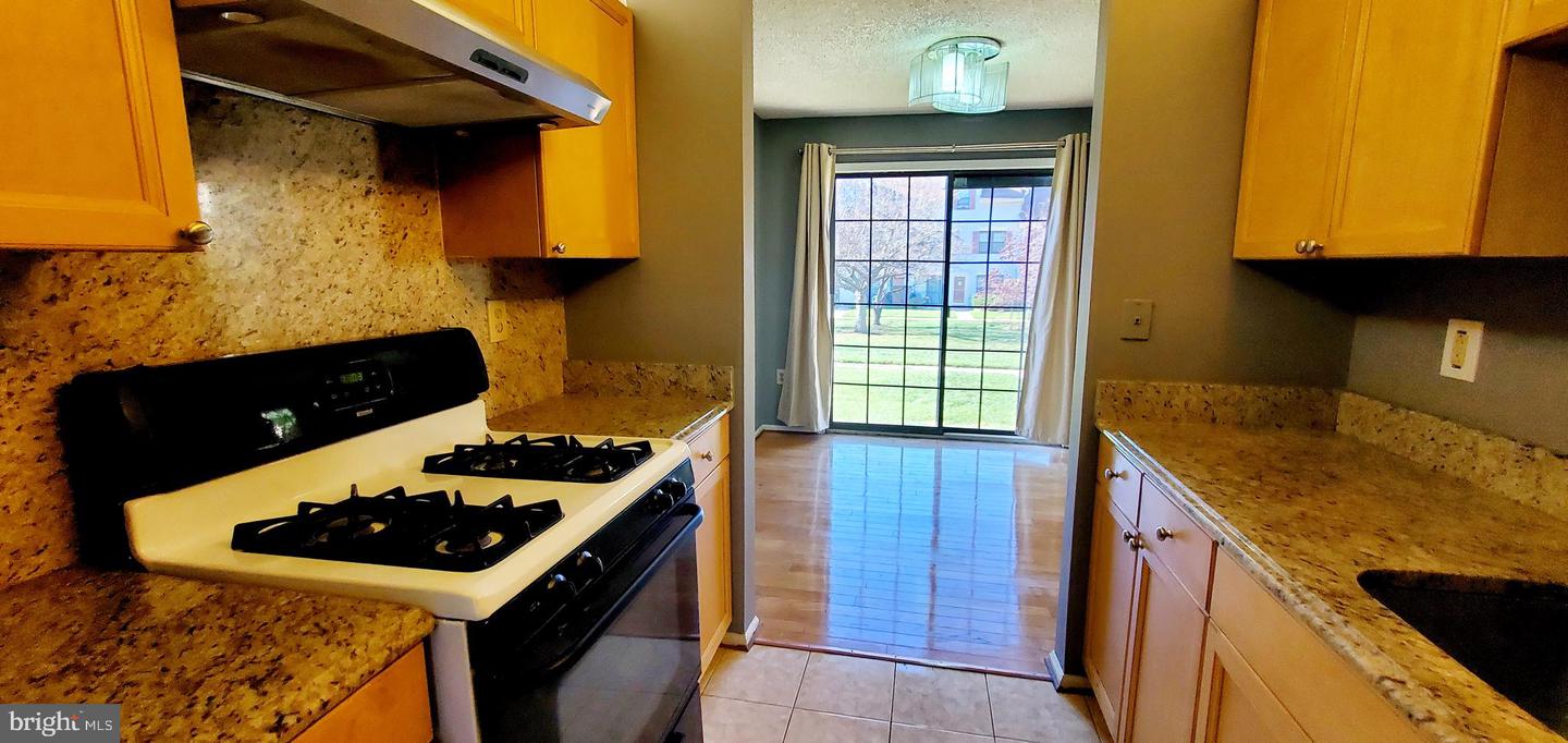 95 O'neill Ct. Property Photo 21