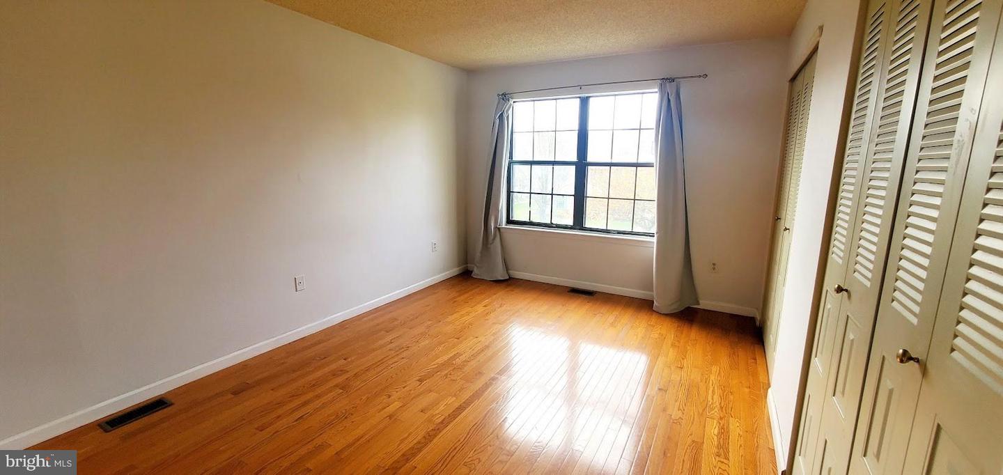 95 O'neill Ct. Property Photo 27