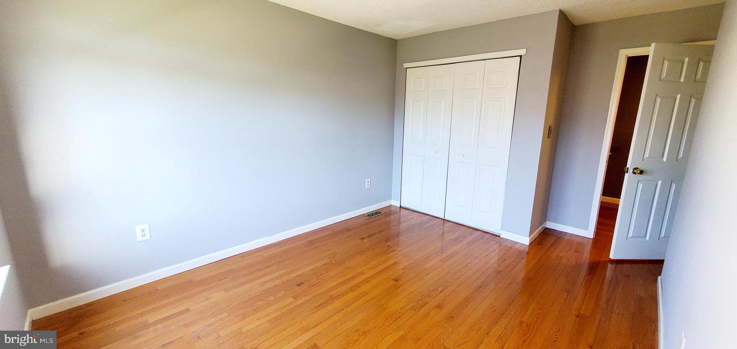 95 O'neill Ct. Property Photo 31