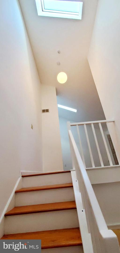 95 O'neill Ct. Property Photo 33
