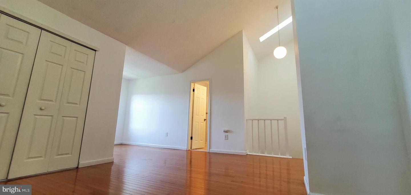 95 O'neill Ct. Property Photo 38
