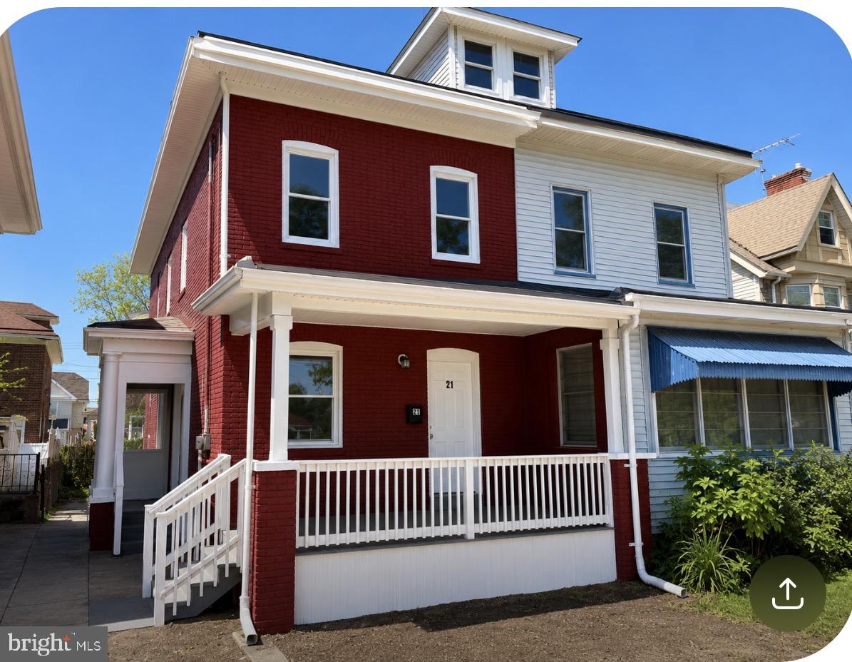 21 N LENAPE AVE Property Photo 1