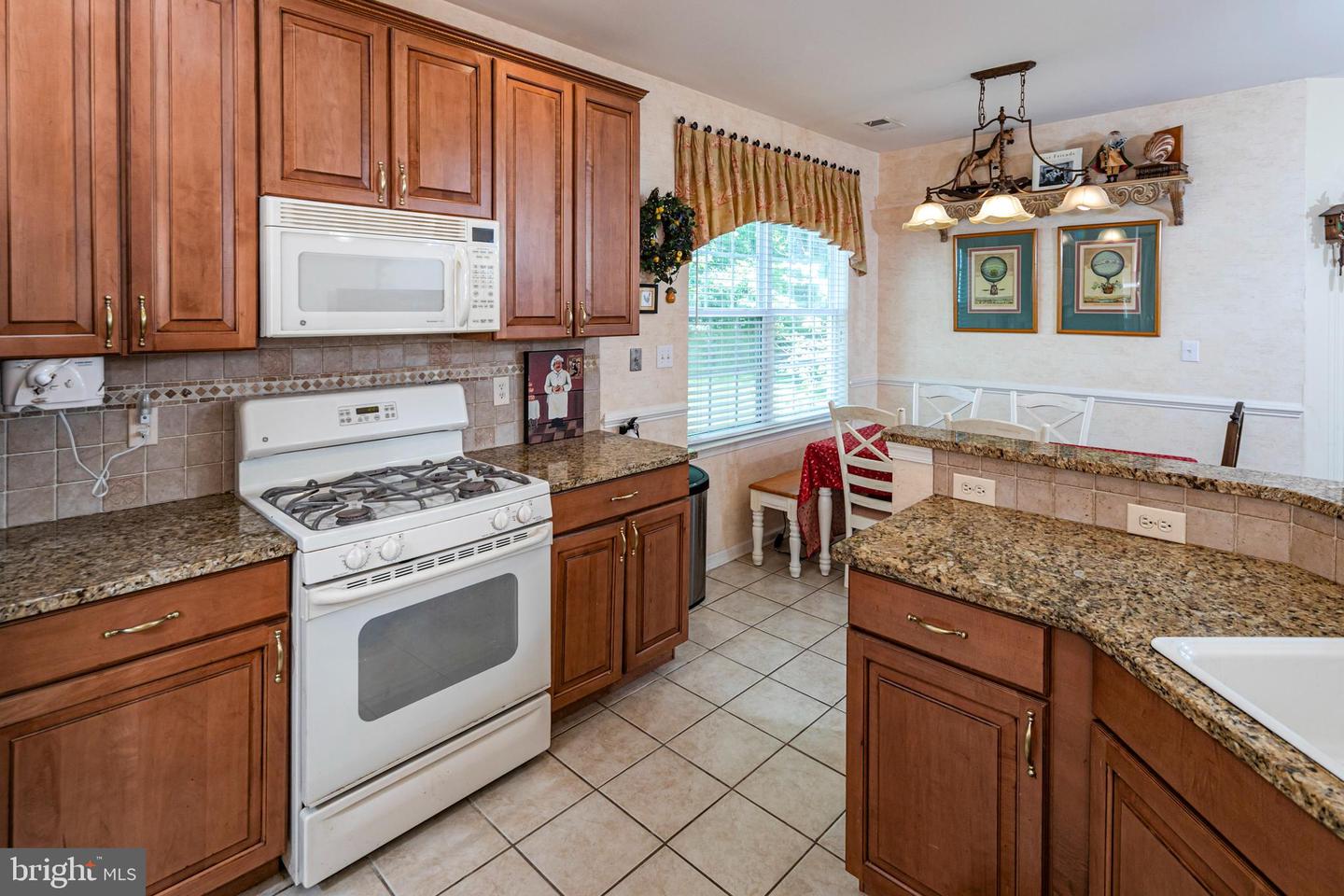 47 Lexington Dr Property Photo 14