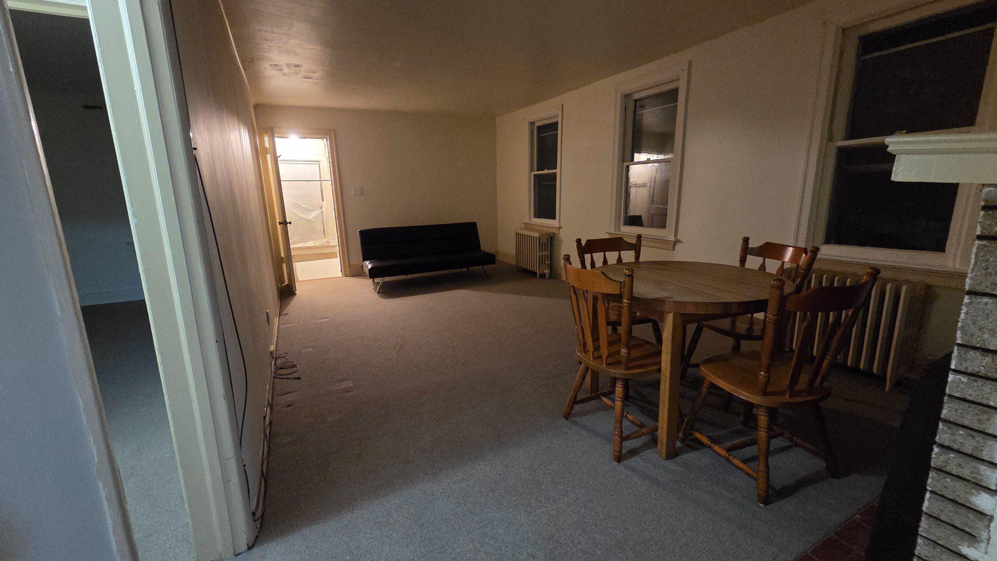 23 Vincent Ave #2nd Floor Property Photo 6