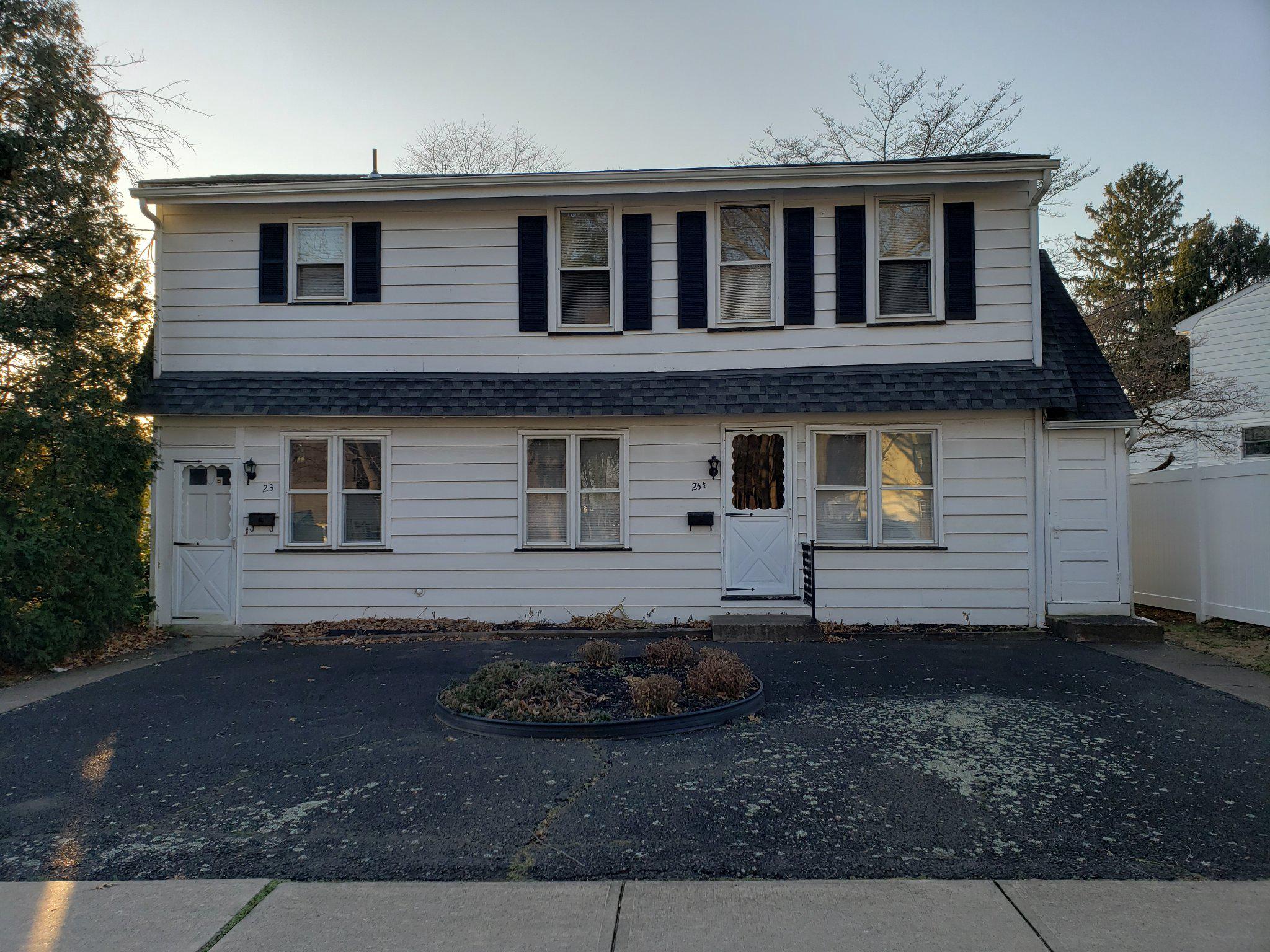 23 Vincent Ave #2nd Floor Property Photo 12