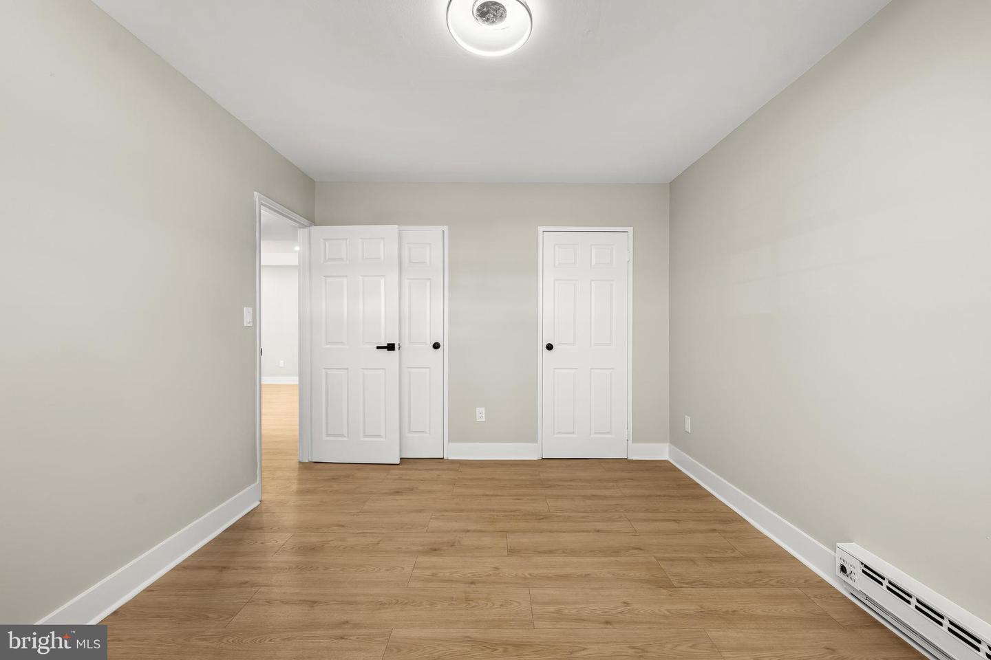 641 Ydv-ham Square Property Photo 26