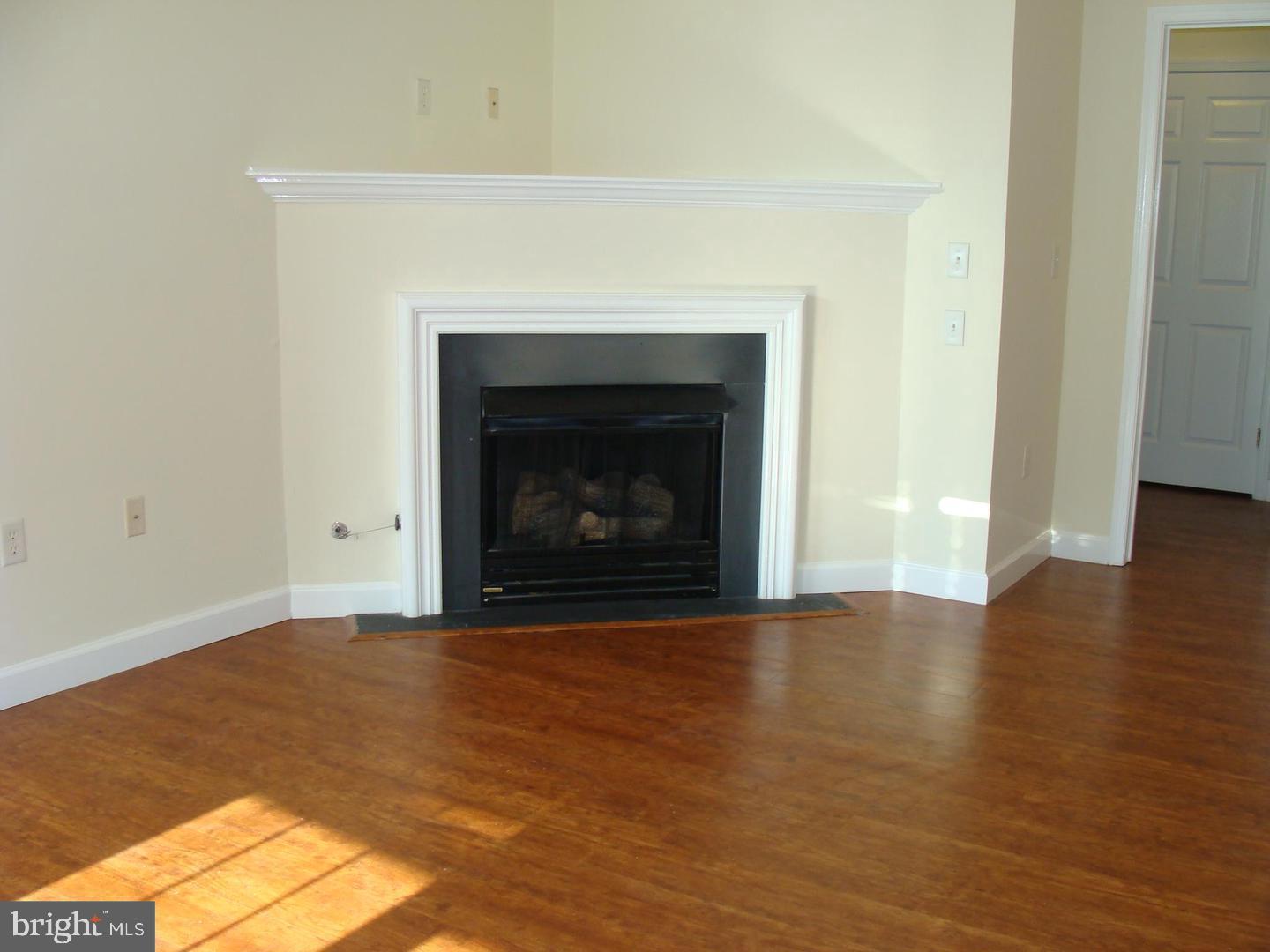 52 Kyle Way Property Photo 9