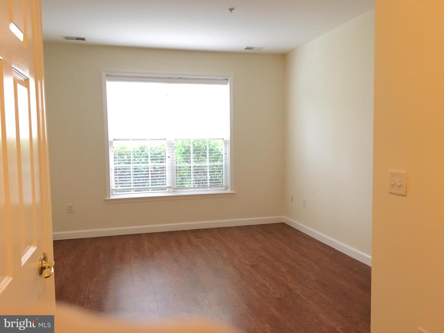 52 Kyle Way Property Photo 14