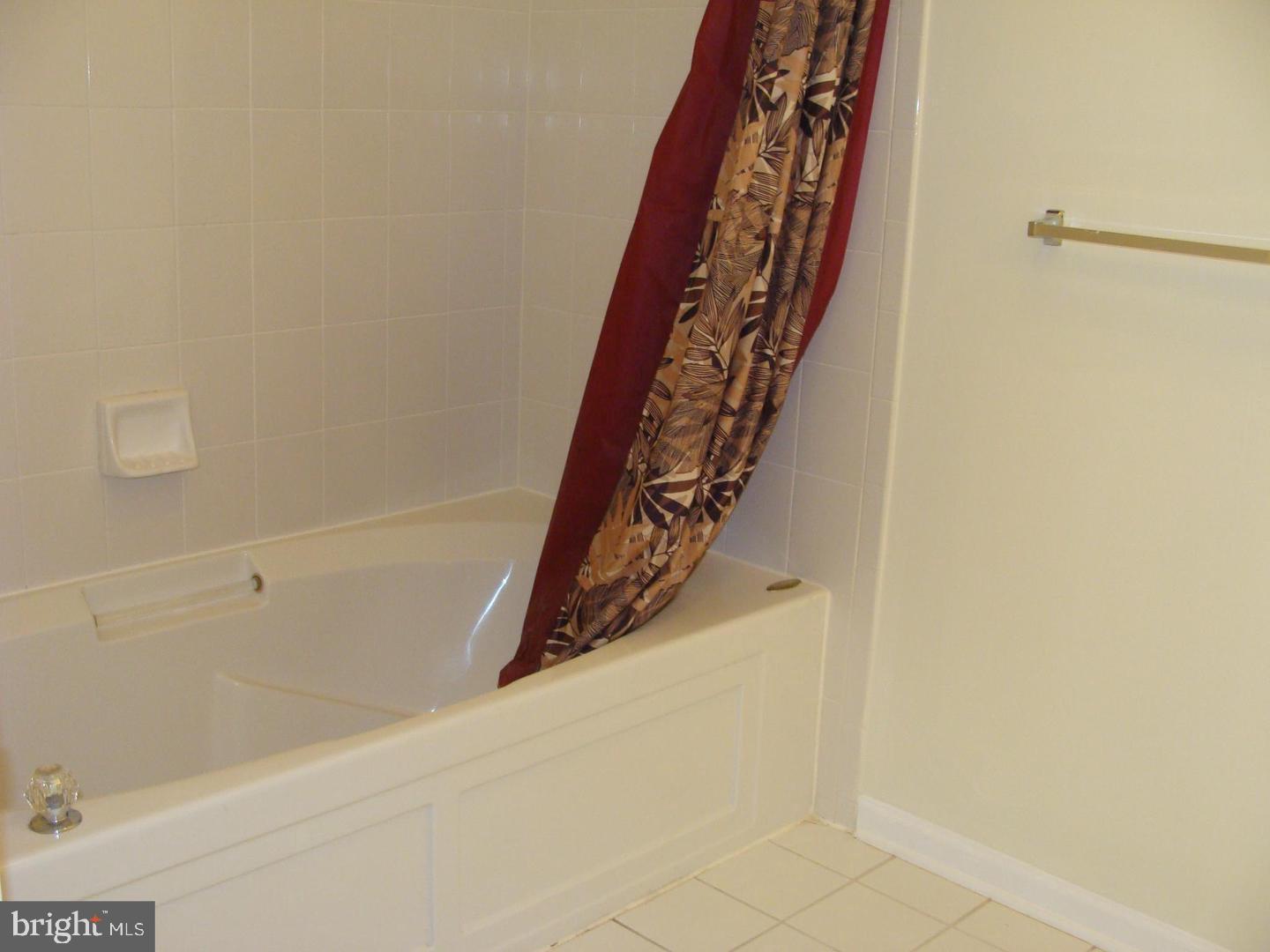 52 Kyle Way Property Photo 15