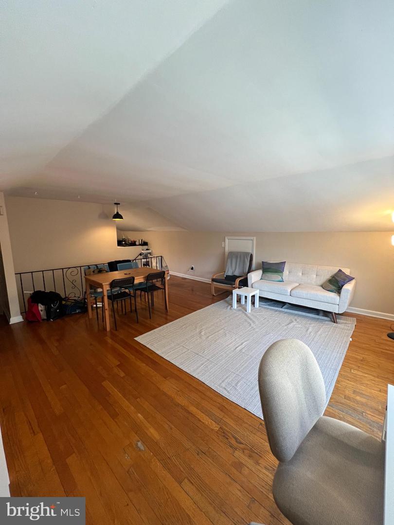 39--43 Witherspoon St #c Property Photo 2