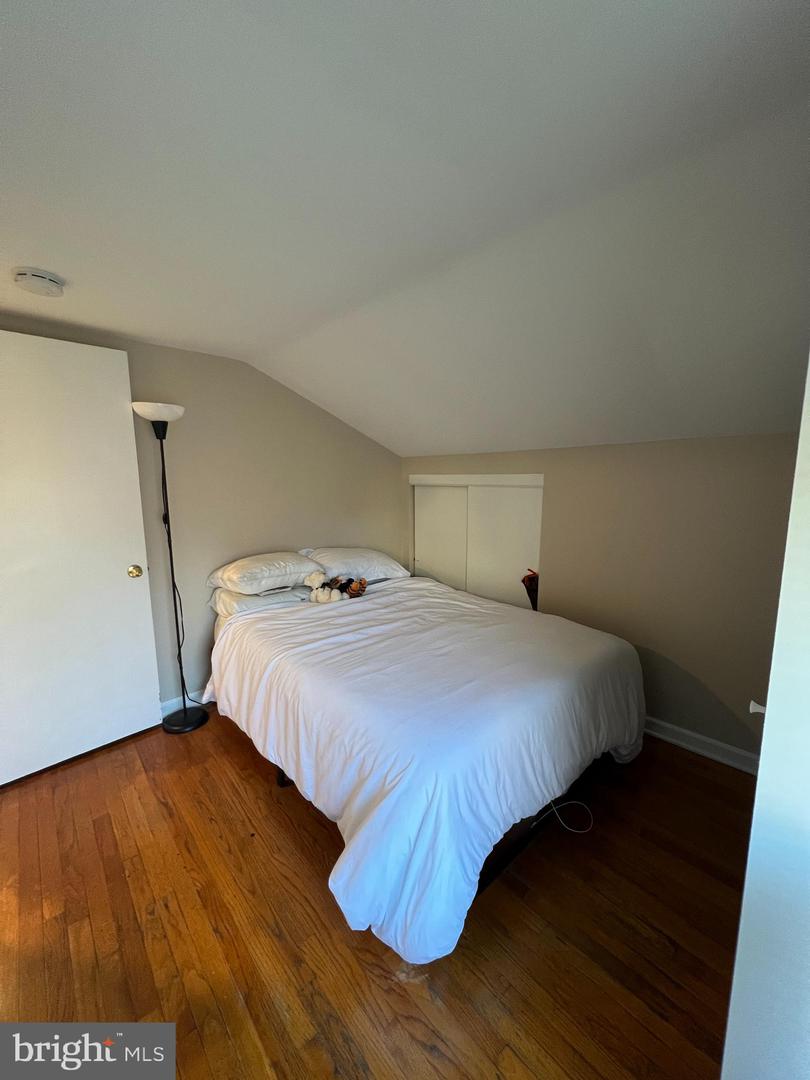 39--43 Witherspoon St #c Property Photo 8