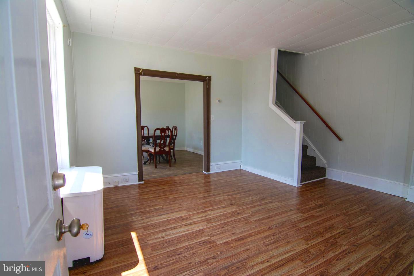219 Park Ln Property Photo 2
