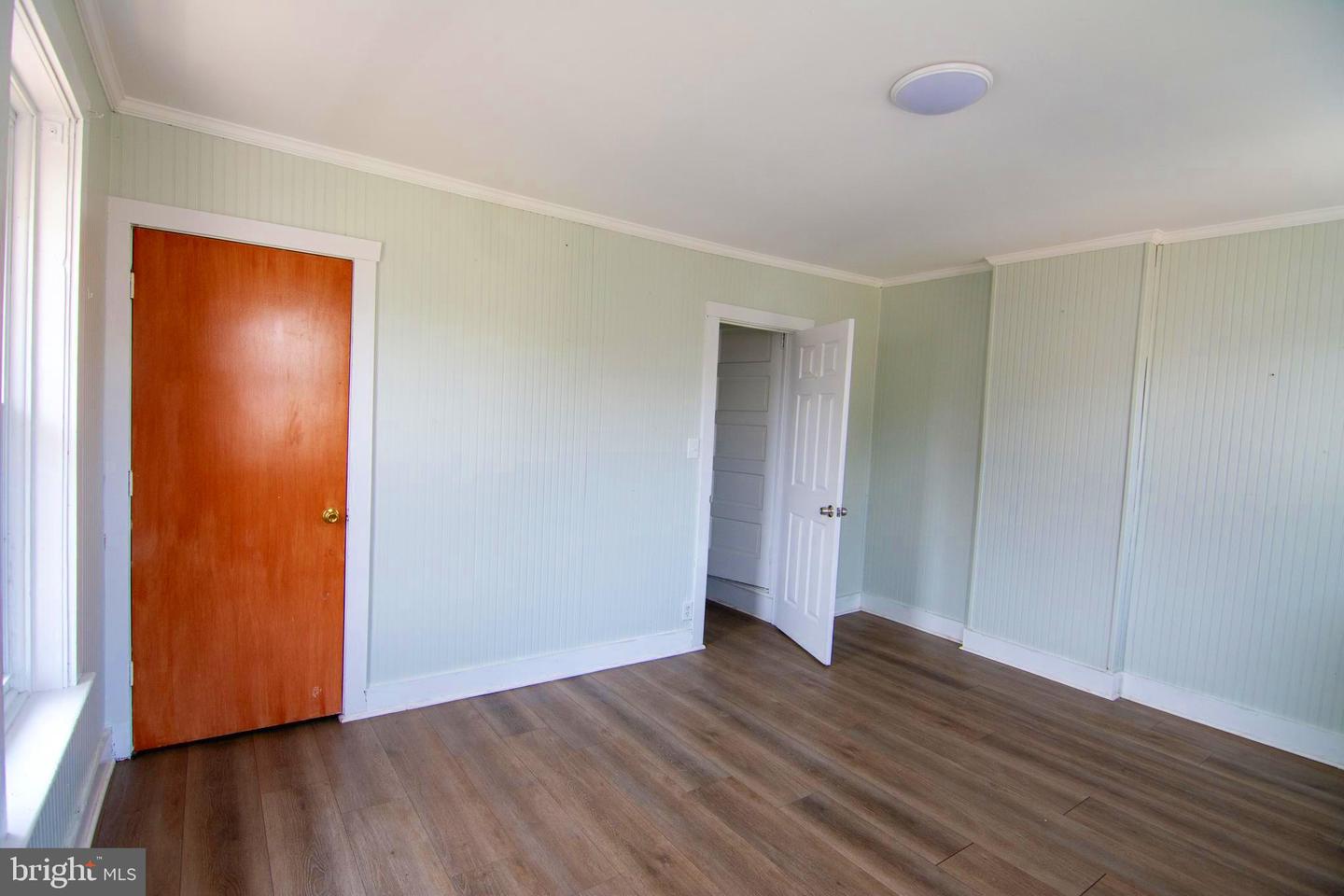 219 Park Ln Property Photo 15
