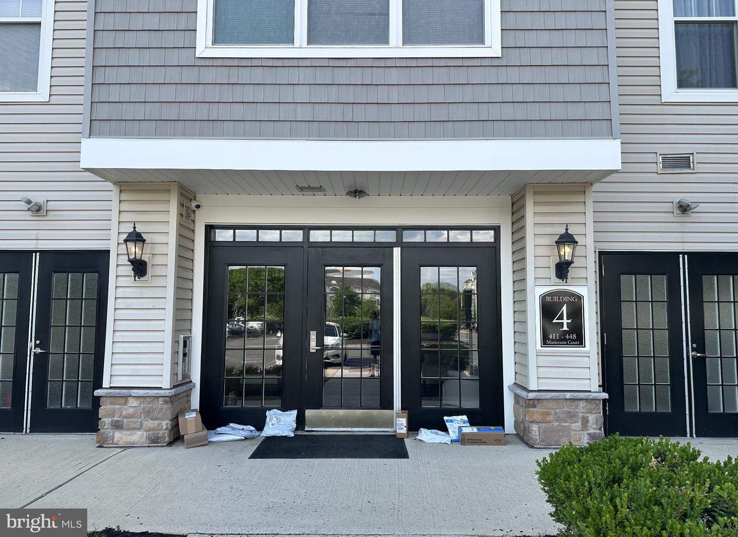 416 Masterson Ct Property Photo 2