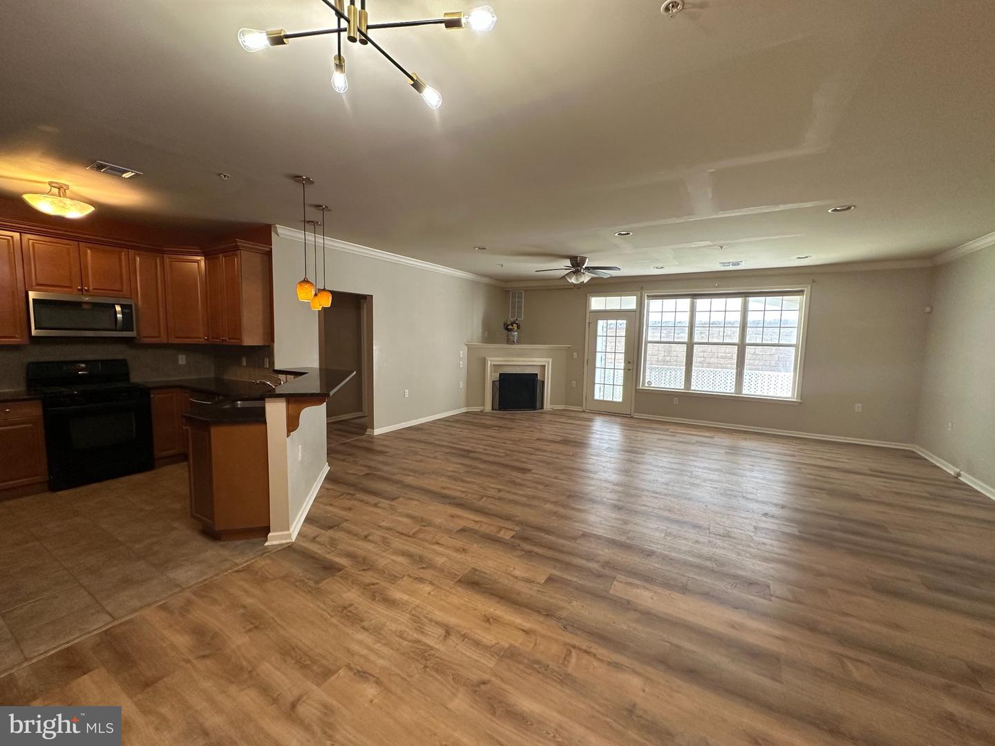 416 Masterson Ct Property Photo 11