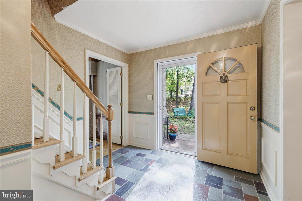 28 Forest Lane Property Photo 6