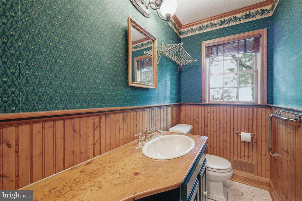 28 Forest Lane Property Photo 21