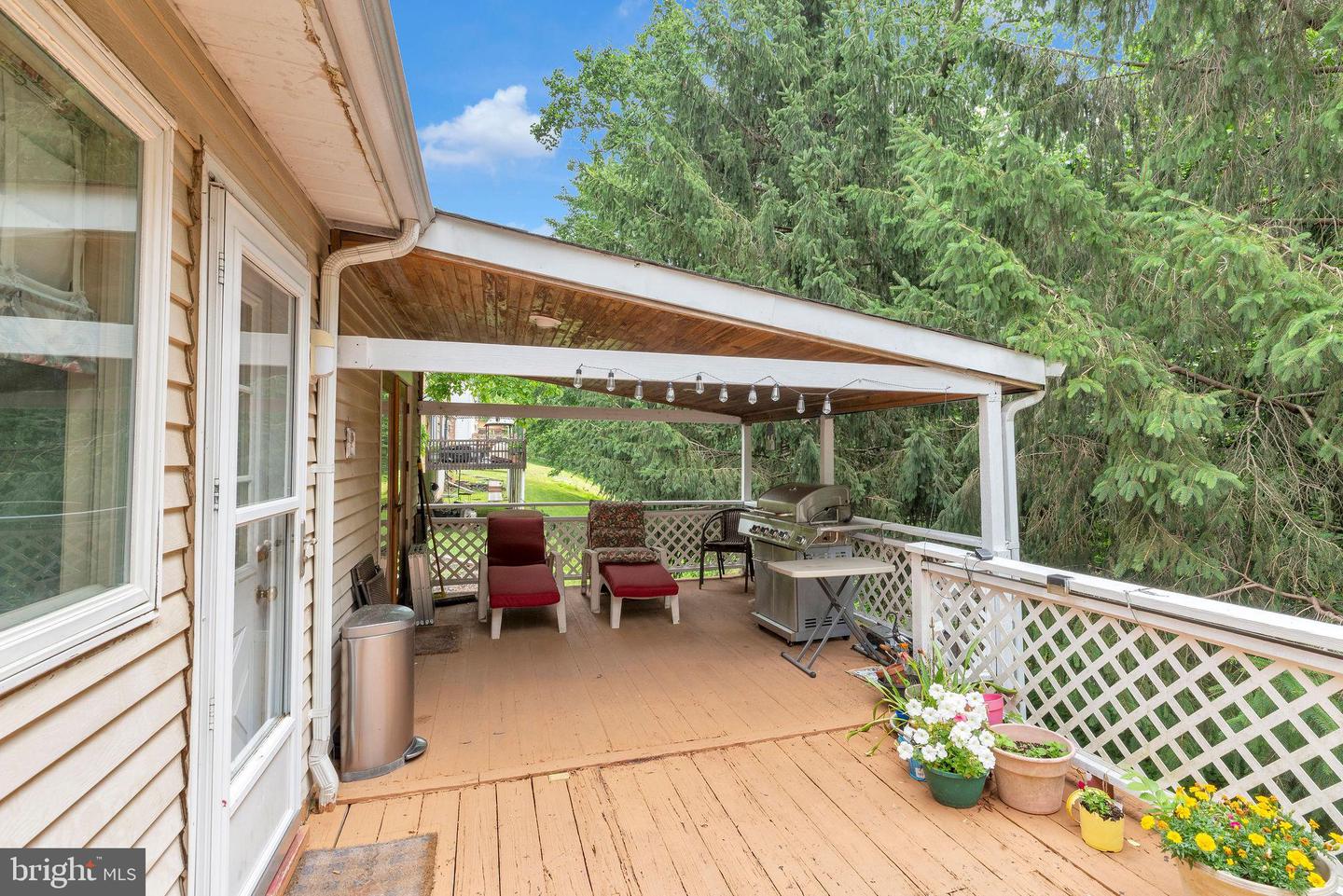23 Willis Dr Property Photo 41