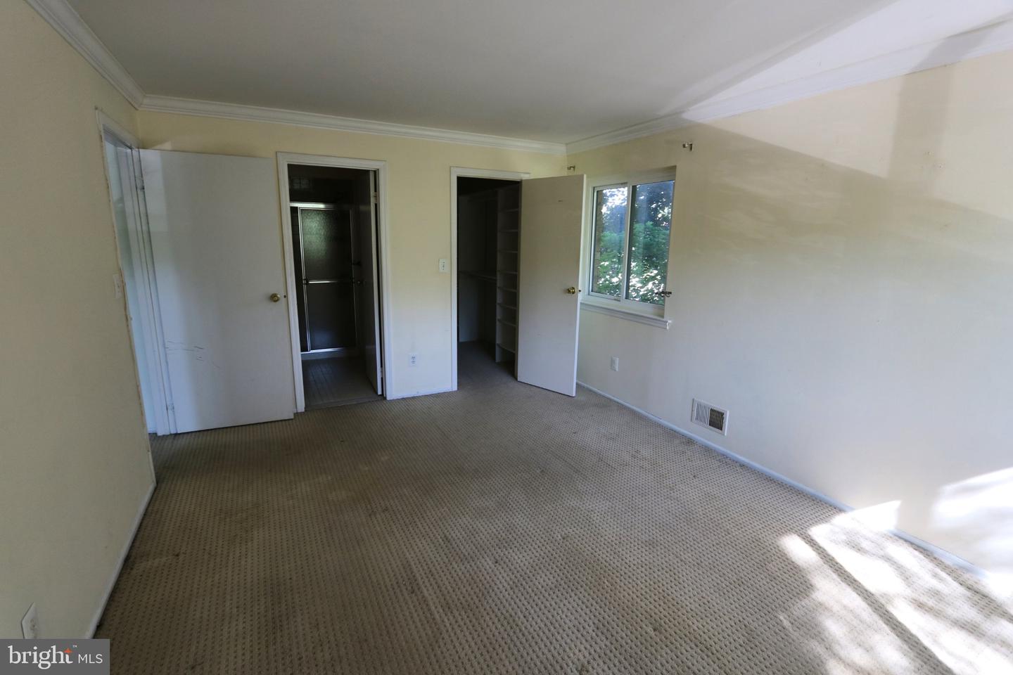 121 Wood Mill Rd Property Photo 18