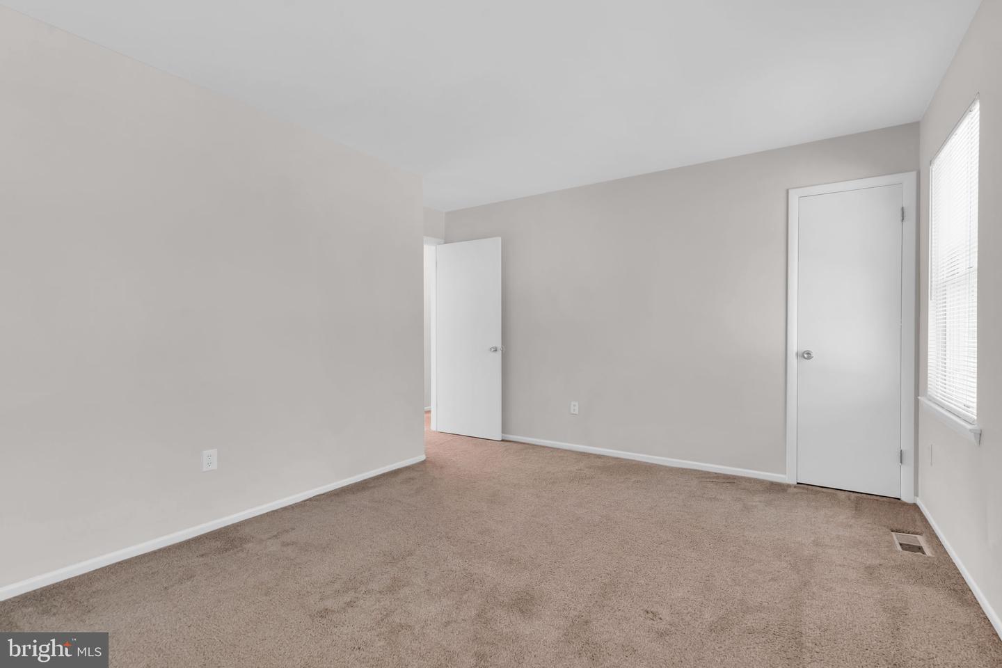 93 William Patterson Ct Property Photo 17