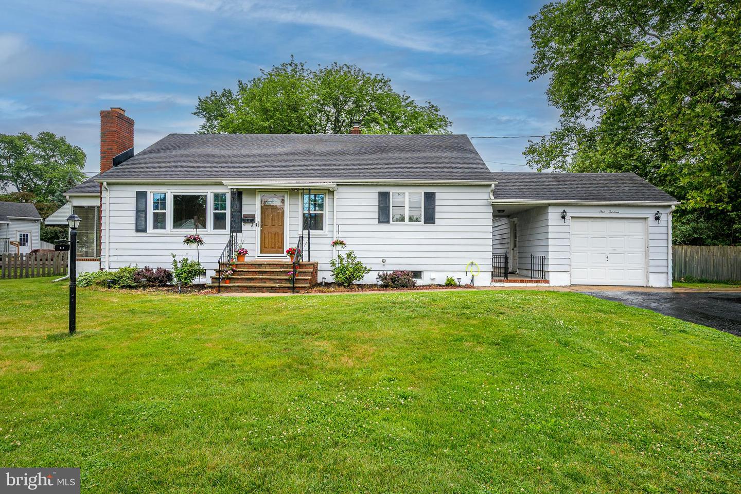113 Dutch Neck Rd Property Photo 1