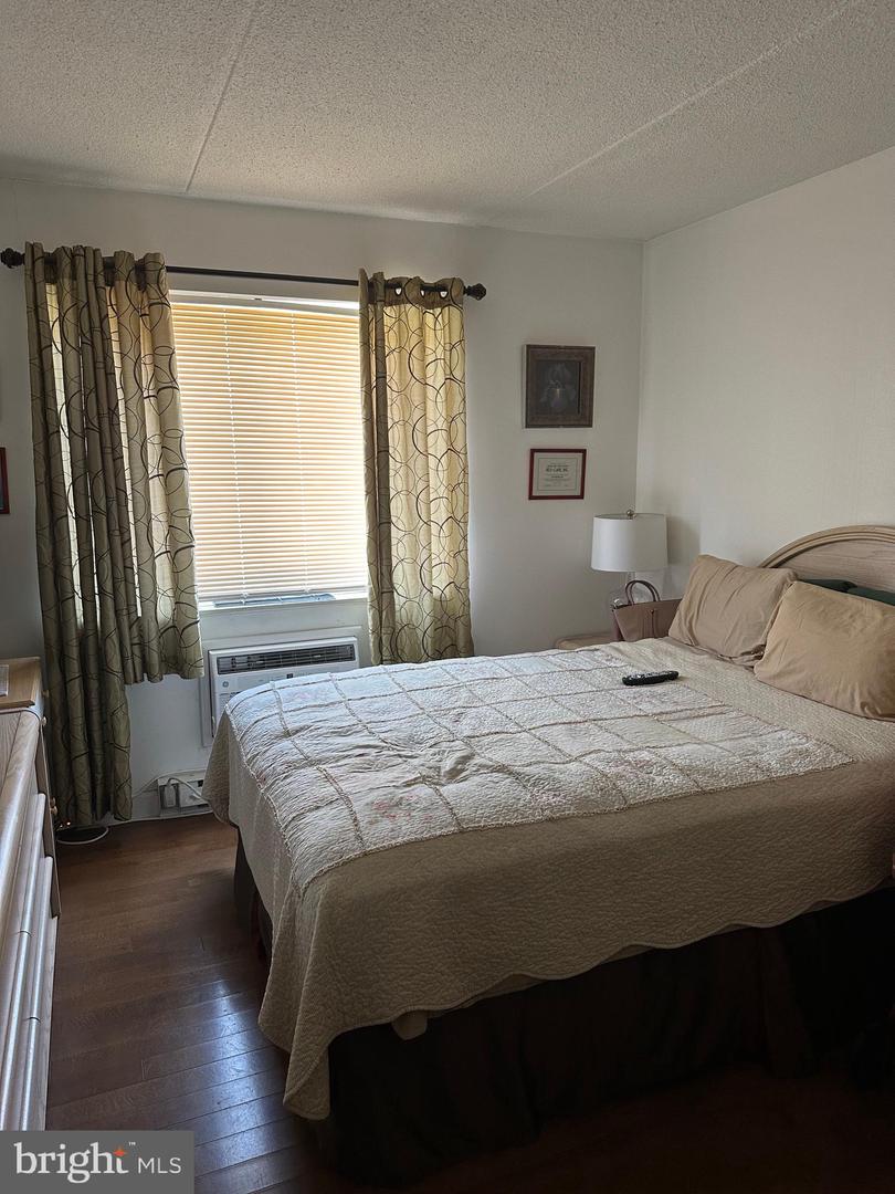 860 Lower Ferry Rd #2 O Property Photo 15