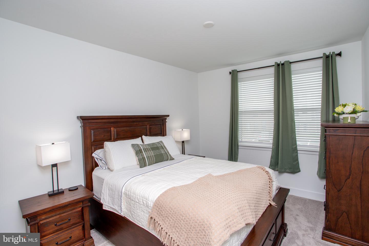 233 Lewis Fisher #st Property Photo 21