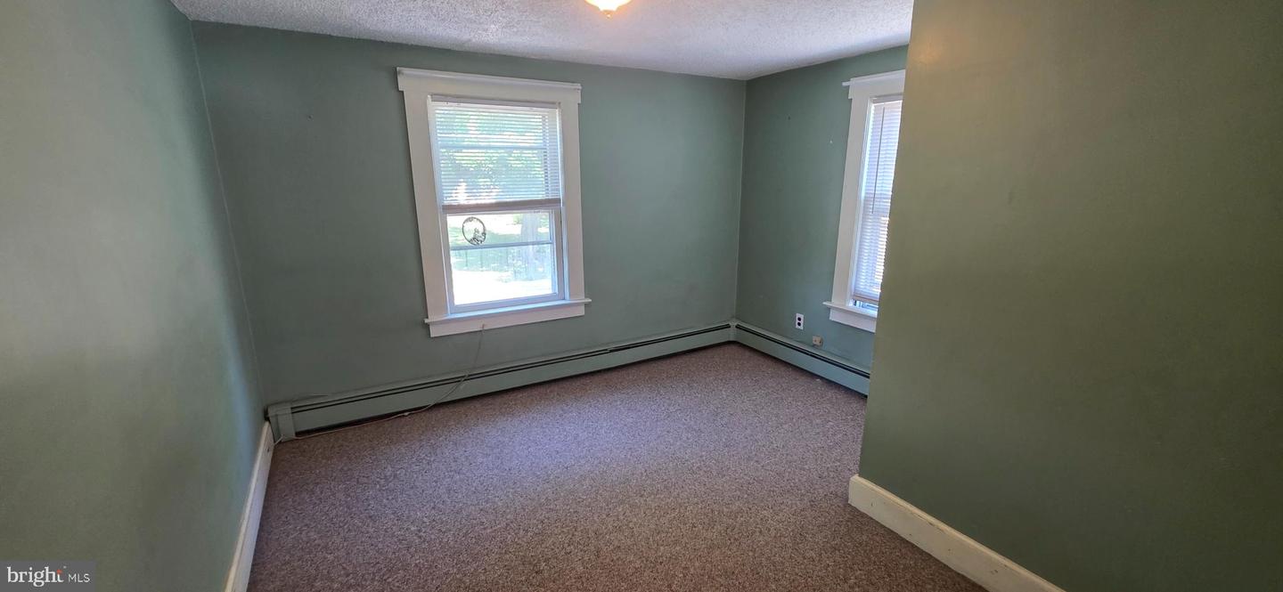 246 Franklin St Property Photo 16