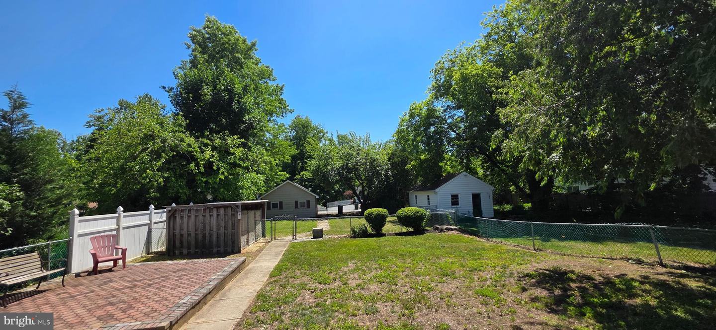 246 Franklin St Property Photo 30