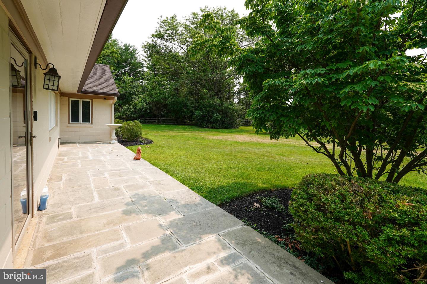 4495 Province Line Rd Property Photo 3