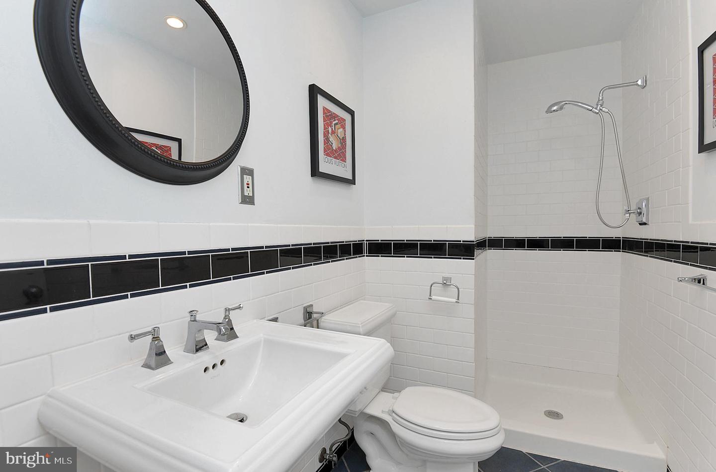 106 Washington Rd Property Photo 12